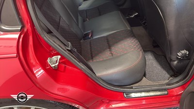 Lot 756 - 2002 MG ZT+ 190 2.5 V6