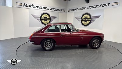 Lot 798 - 1974 MG B GT V8