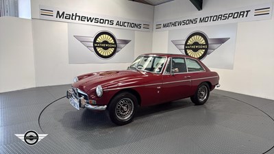 Lot 798 - 1974 MG B GT V8