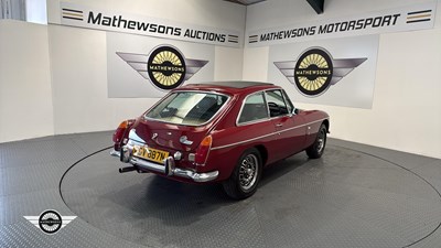 Lot 798 - 1974 MG B GT V8