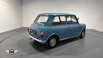 Lot 306 - 1961 MORRIS MINI MINOR