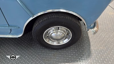 Lot 306 - 1961 MORRIS MINI MINOR