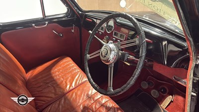 Lot 874 - 1953 AUSTIN SOMERSET A40