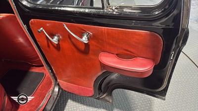 Lot 874 - 1953 AUSTIN SOMERSET A40