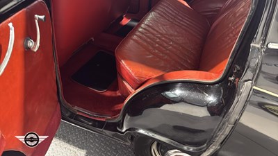Lot 874 - 1953 AUSTIN SOMERSET A40