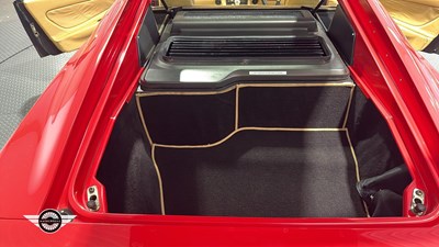 Lot 636 - 1991 LOTUS ESPRIT TURBO SE