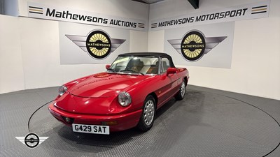 Lot 26 - 1990 ALFA ROMEO SPIDER VELOCE GRADUATE