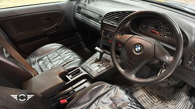 Lot 780 - 1996 BMW 320 I SE AUTO