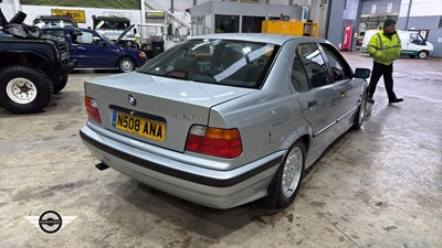 Lot 780 - 1996 BMW 320 I SE AUTO