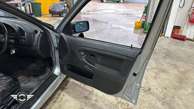 Lot 780 - 1996 BMW 320 I SE AUTO