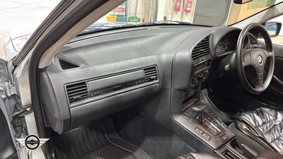 Lot 780 - 1996 BMW 320 I SE AUTO