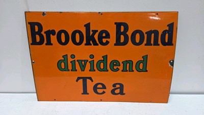 Lot 33 - BROOKE BOND DIVIDEND TEA ENAMEL SIGN 30" X 20"