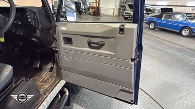 Lot 458 - 2003 LAND ROVER DEFENDER 90 TD5 COUNTY