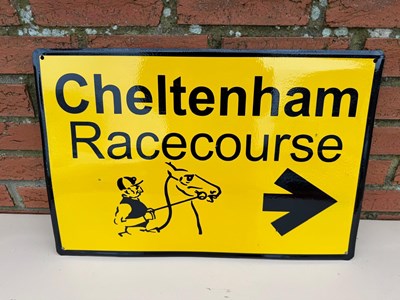 Lot 825 - CHELTENHAM RACECOURSE METAL PAINTED REPRO SIGN 23.5" X 15.5"