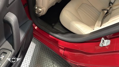 Lot 700 - 2015 MASERATI GHIBLI V6 AUTO
