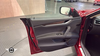 Lot 700 - 2015 MASERATI GHIBLI V6 AUTO