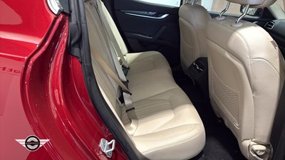 Lot 700 - 2015 MASERATI GHIBLI V6 AUTO