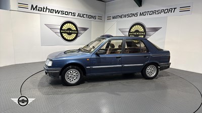 Lot 32 - 1989 PEUGEOT 309 SR INJECTION