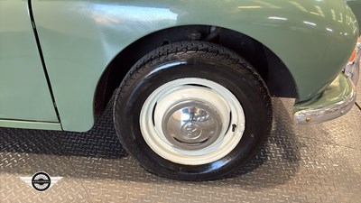 Lot 214 - 1969 MORRIS MINOR 1000