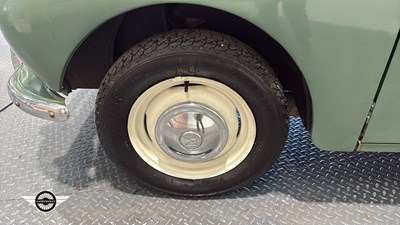 Lot 214 - 1969 MORRIS MINOR 1000