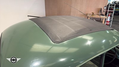 Lot 214 - 1969 MORRIS MINOR 1000