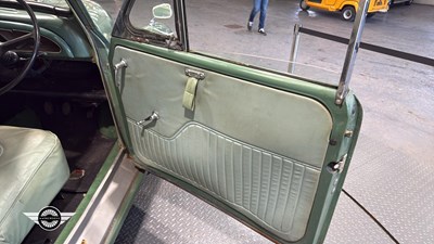 Lot 214 - 1969 MORRIS MINOR 1000