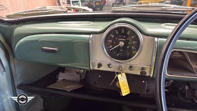 Lot 214 - 1969 MORRIS MINOR 1000