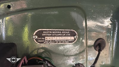Lot 214 - 1969 MORRIS MINOR 1000