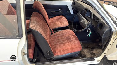 Lot 20 - 1975 VAUXHALL VIVA E