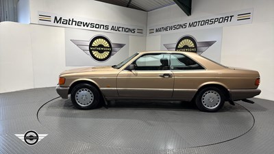 Lot 176 - 1988 MERCEDES 420 SEC AUTO
