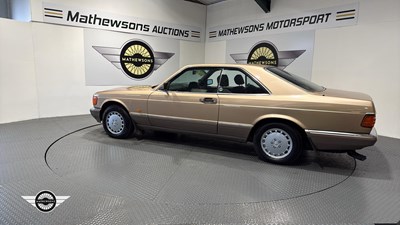 Lot 176 - 1988 MERCEDES 420 SEC AUTO