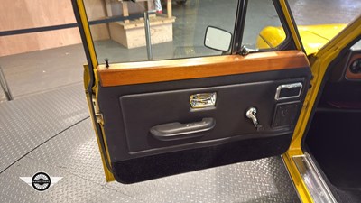Lot 180 - 1976 TRIUMPH DOLOMITE 1850 HL AUTO