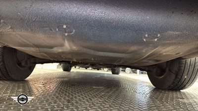 Lot 6 - 2000 JAGUAR XJ8 AUTO