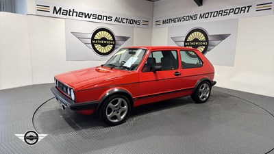 Lot 66 - 1983 VOLKSWAGEN GOLF GTI