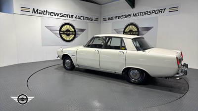 Lot 88 - 1969 ROVER 3500