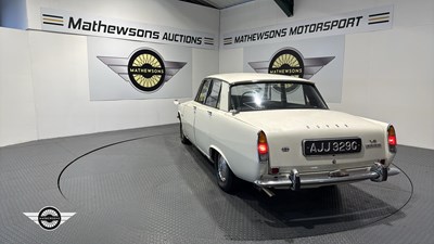 Lot 88 - 1969 ROVER 3500