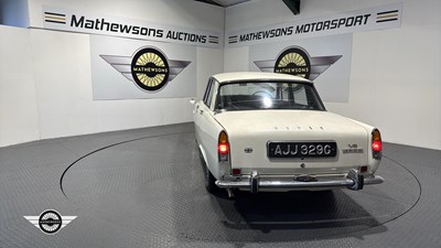 Lot 88 - 1969 ROVER 3500