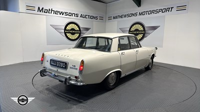 Lot 88 - 1969 ROVER 3500