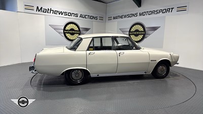 Lot 88 - 1969 ROVER 3500