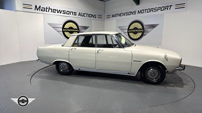 Lot 88 - 1969 ROVER 3500