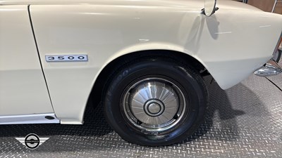 Lot 88 - 1969 ROVER 3500