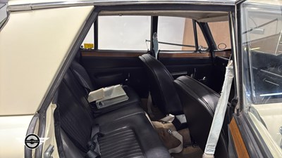 Lot 88 - 1969 ROVER 3500