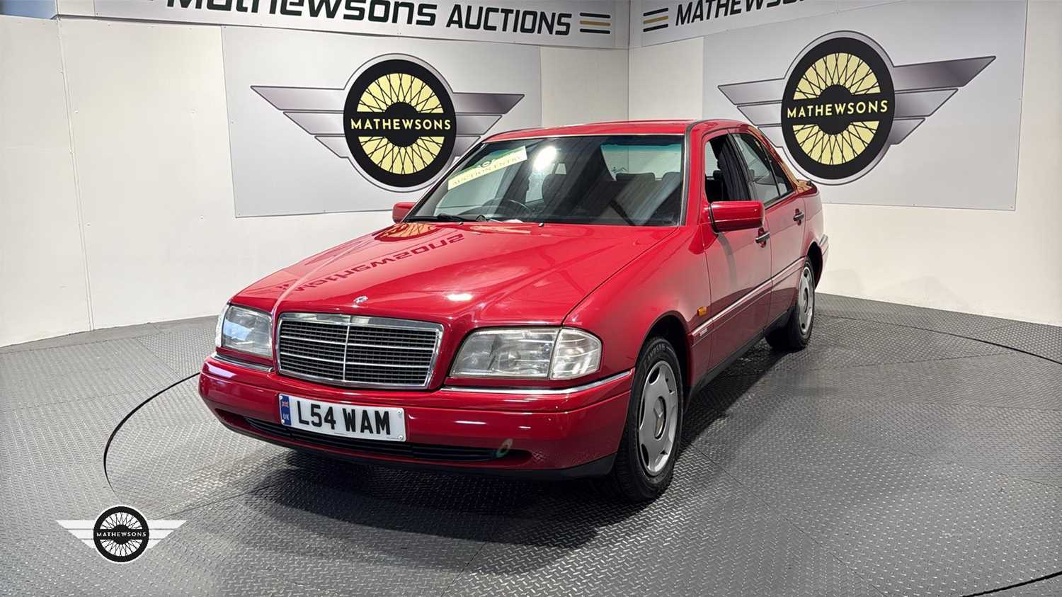 Lot 78 - 1994 MERCEDES C250 D