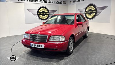 Lot 78 - 1994 MERCEDES C250 D