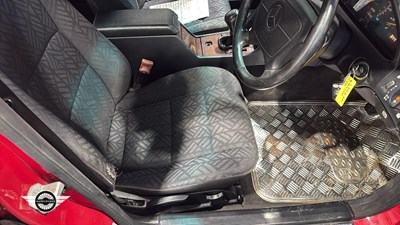 Lot 78 - 1994 MERCEDES C250 D