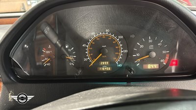 Lot 78 - 1994 MERCEDES C250 D