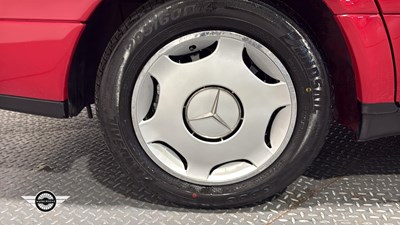 Lot 78 - 1994 MERCEDES C250 D