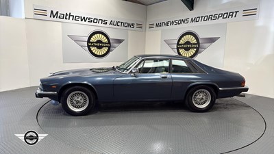 Lot 108 - 1990 JAGUAR XJ-S AUTO