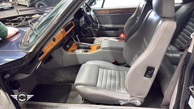 Lot 108 - 1990 JAGUAR XJ-S AUTO