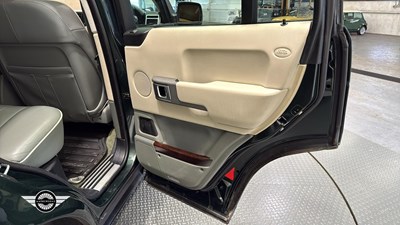 Lot 21 - 2003 LAND ROVER RANGE ROVER HSE TD6 AUTO